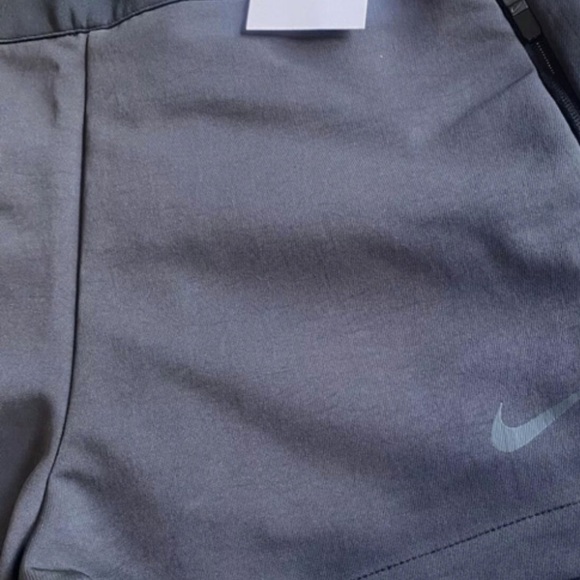 Nike high waist shorts - Picture 5 of 6